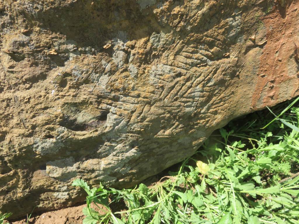 Deneysville khoi ruins markings